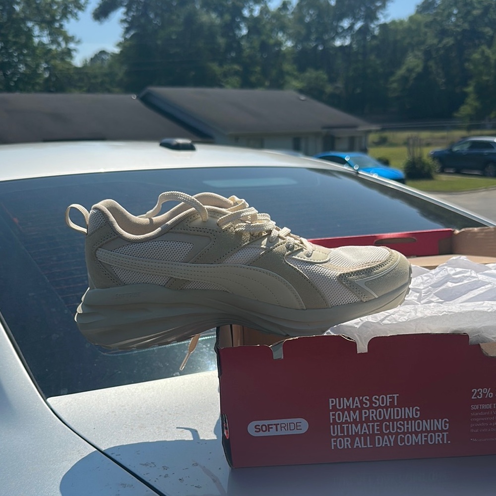 PUMA Soft Foam Sneakers in Cream